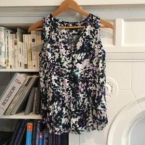 BR floral top with ruffle bottom